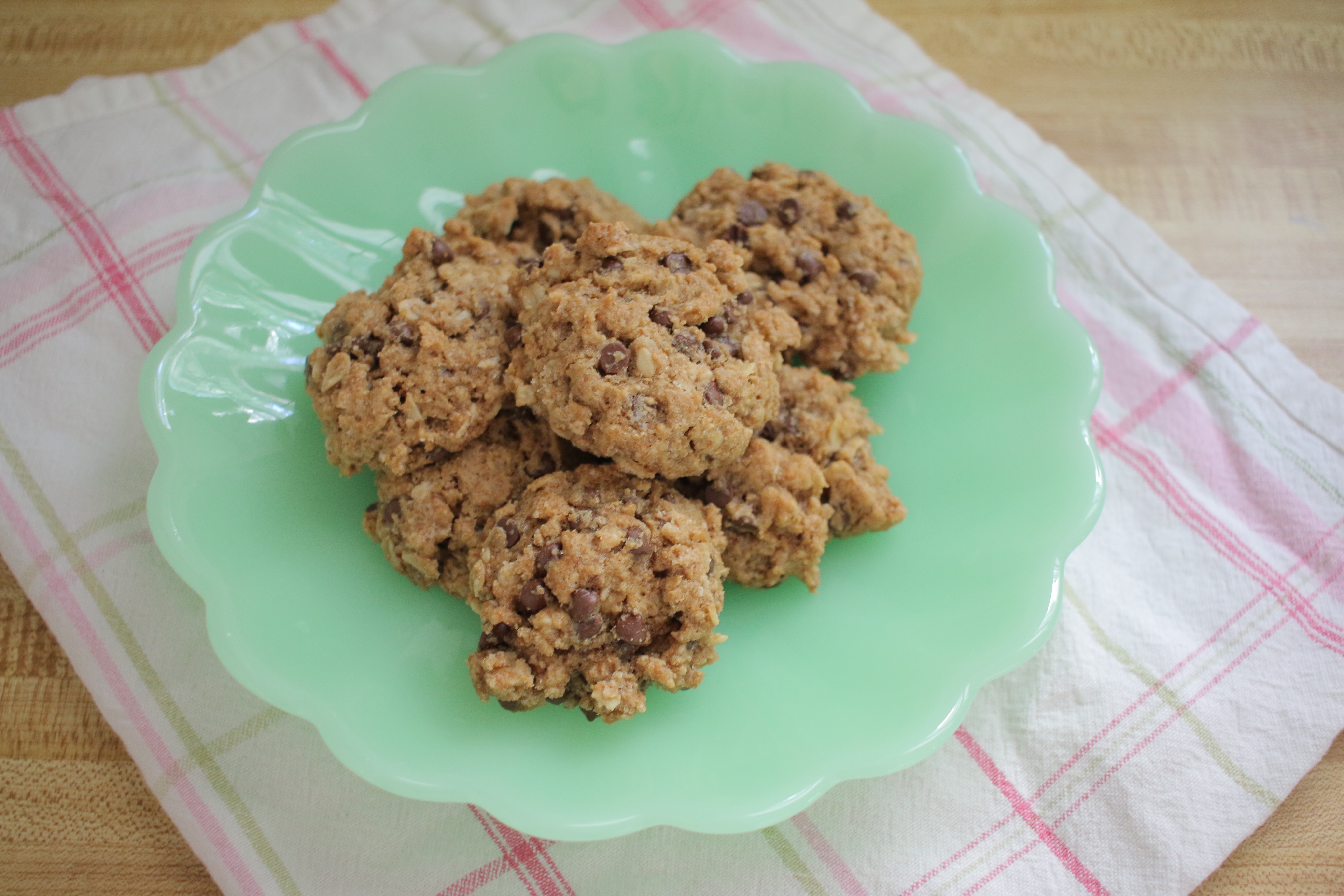 Gluten Free Oatmeal Cookies | Mrs Amber Apple