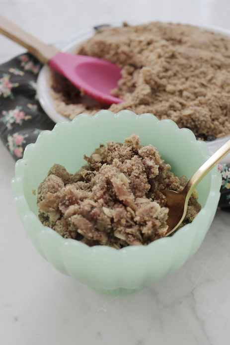 Strawberry Rhubarb Crisp